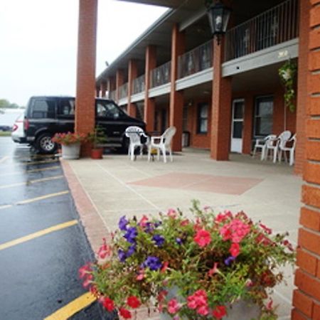 Travel Inn & Suites Frankfort Kültér fotó
